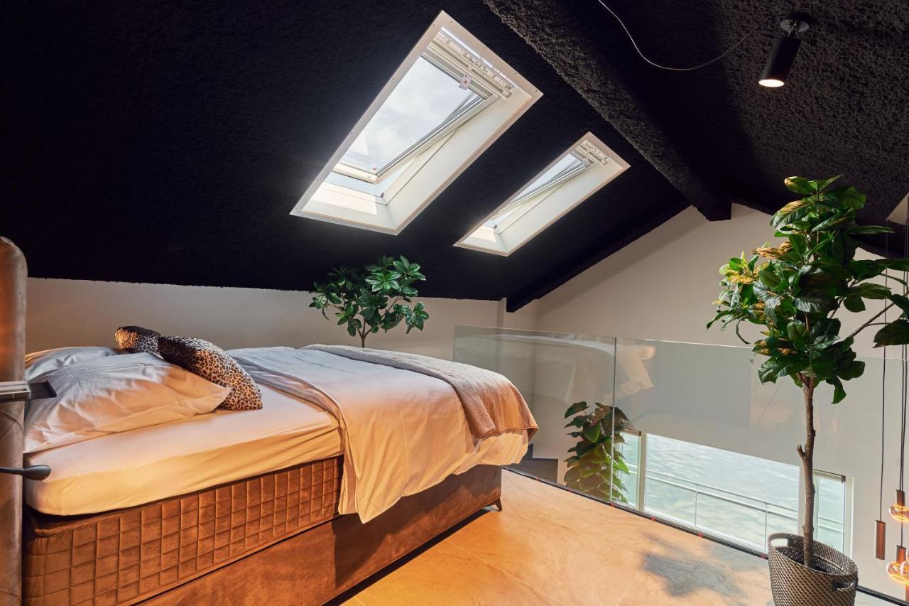 Nomad Water Lodge 哈尔德韦克 外观 照片